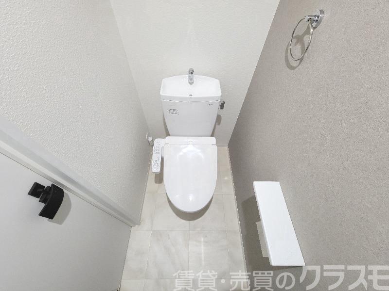 トイレ　ウォシュレット＆ウォームレット