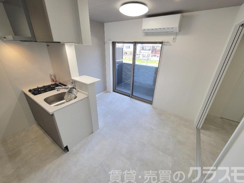 居室・リビング　明るいお部屋です♪