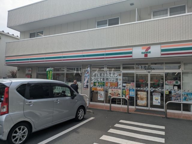 コンビニ　セブン-イレブン　世田谷千歳台５丁目店（コンビニ）まで420m