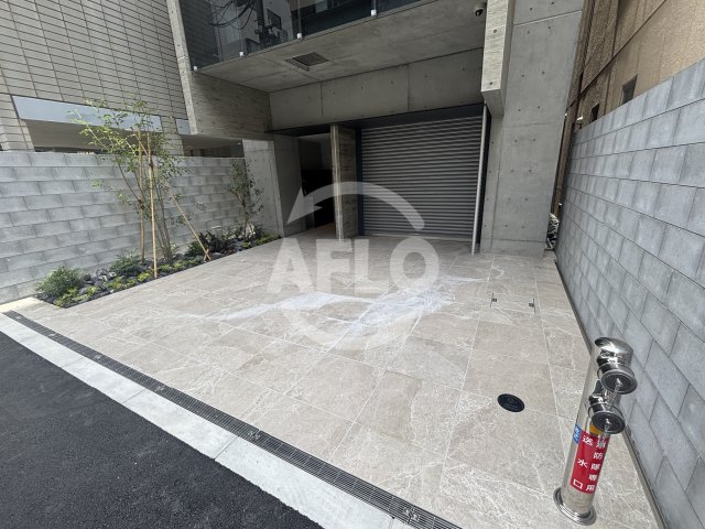 エントランス　F-TERRACE　エントランス