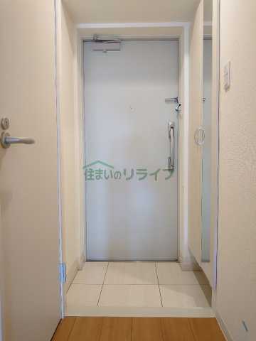 玄関　ALIVIO西麻布