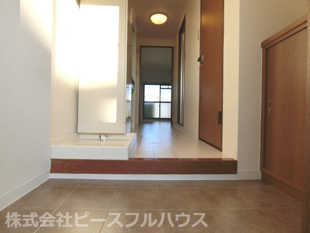 玄関　詳細は、RISUMO江坂本店→06-6155-7137まで♪