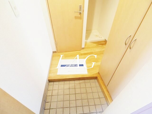 玄関　玄関です。