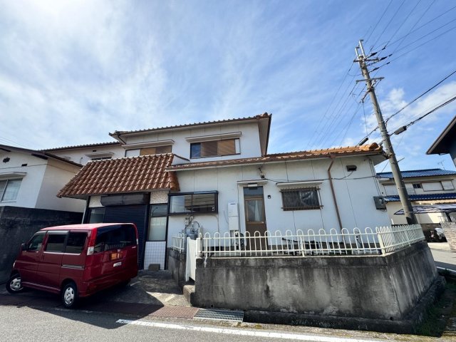 駐車場　こちらのスペースにも駐車が可能です。