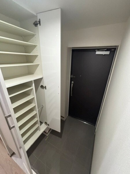 玄関　玄関