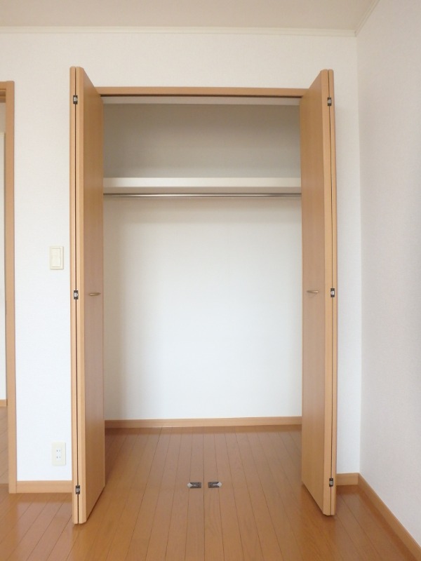 収納　図面と現状に相違がある場合には現状を優先