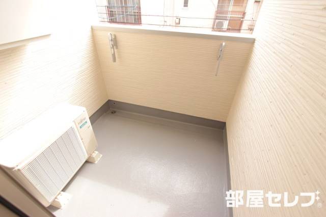 バルコニー　３０１号室写真（反転タイプ）