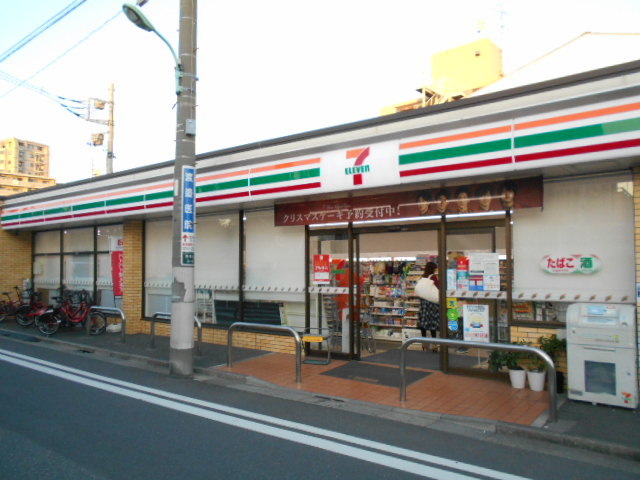 コンビニ　セブンイレブン大田区糀谷中前店（コンビニ）まで167m