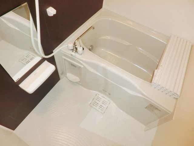 バス・シャワールーム　追焚も可能です。
