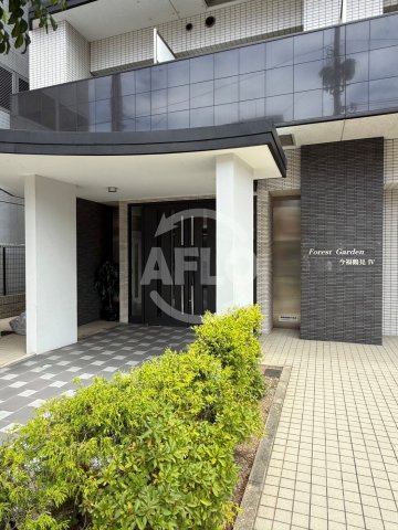 エントランス　フォレストガーデン今福鶴見IV