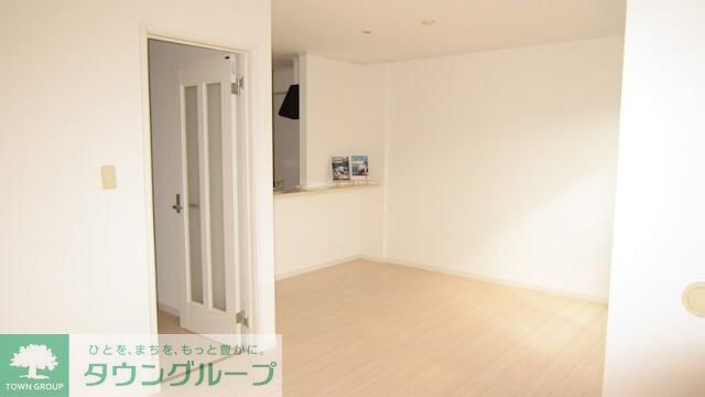 居室・リビング　★お部屋探しは株式会社タウンハウジング東京まで★