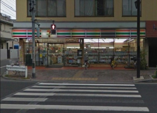 コンビニ　セブンイレブン練馬豊玉北4丁目店（コンビニ）まで124m