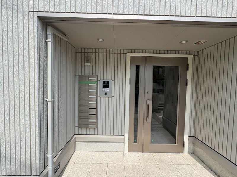 SHINKOBE COLNの外観写真