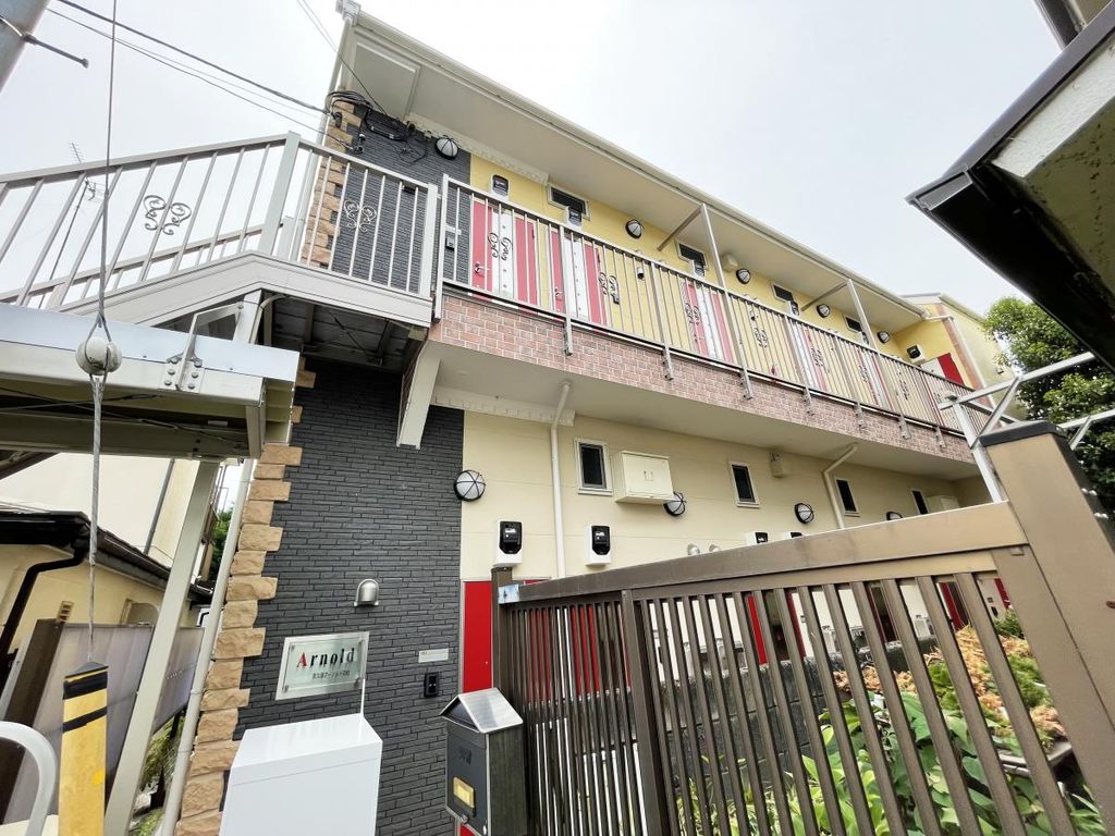 建物外観　閑静な住宅街