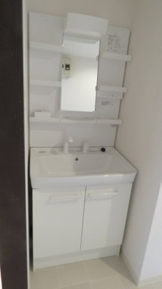洗面設備　※同物件別部屋です