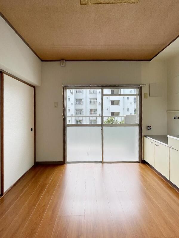 その他部屋・スペース　退去予定のため別部屋写真使用