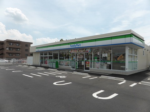 コンビニ　ファミリーマート 知立鳥居店（コンビニ）まで143m