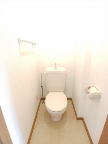 トイレ　シンプルで使いやすいトイレです
