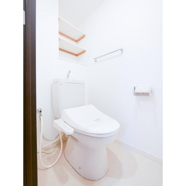 トイレ　落ち着いたトイレです