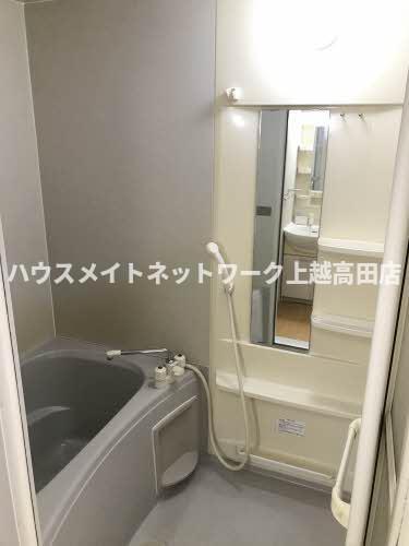 バス・シャワールーム　浴室