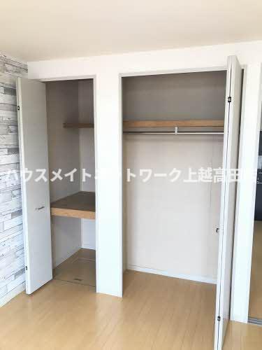 収納　クローゼット