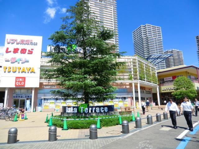 ショッピングセンター　ＬａＬａテラス（ショッピングセンター）まで1200m