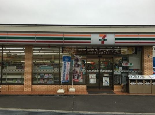 コンビニ　セブンイレブン 川崎下小田中1丁目店（コンビニ）まで369m