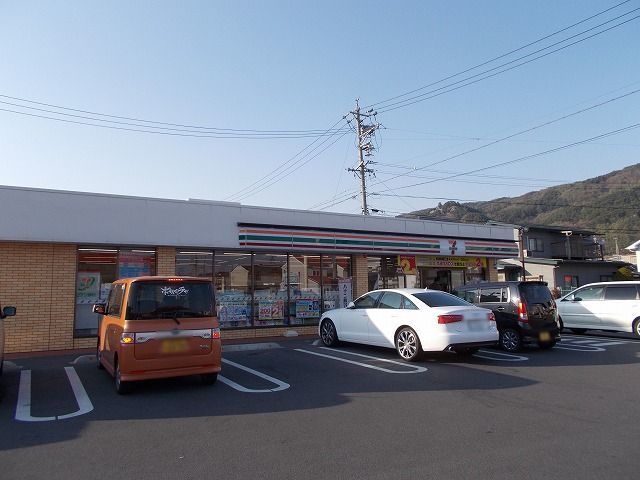 コンビニ　セブンイレブン　茅野市ちの店（コンビニ）まで500m