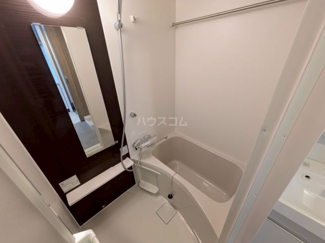 ファーストフィオーレ江坂垂水町IIの風呂写真