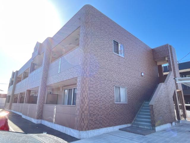 建物外観　外観写真（昼）