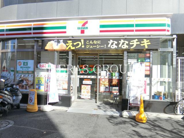 コンビニ　セブンイレブン葛飾亀有3丁目店（コンビニ）まで335m