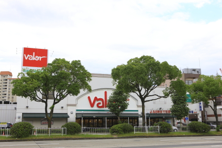 スーパー　バロー 新栄店（スーパー）まで711m