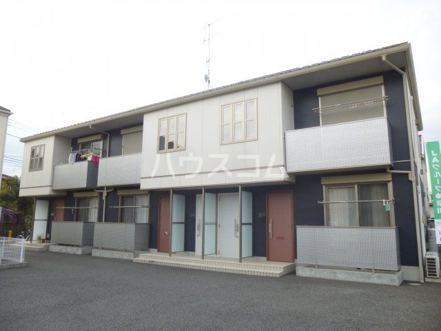 ウィスティリアCの外観写真