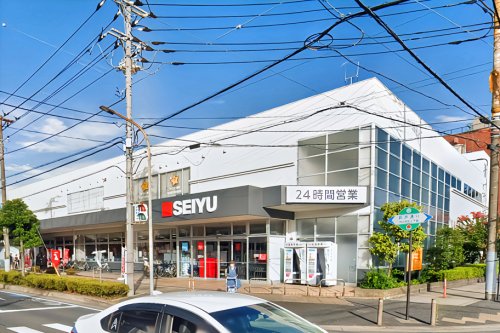 スーパー　西友 新浜店（スーパー）まで605m