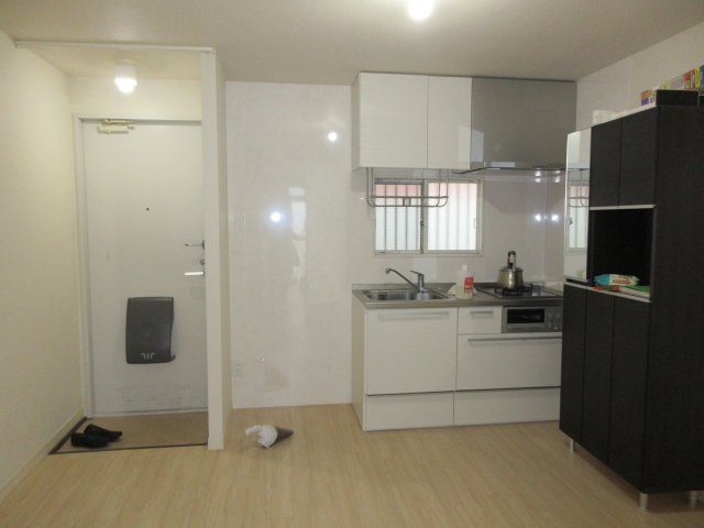 キッチン　※同タイプ別部屋の参考写真になります