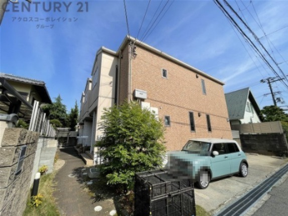 建物外観　居住者専用のごみ置き場があります。