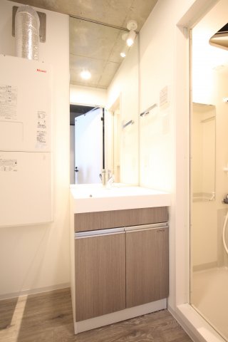 洗面設備　コンポジット駒込　北区田端3