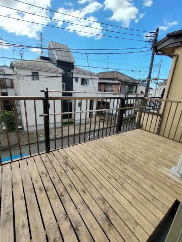 バルコニー　南向き　日当たり良好　広々バルコニー