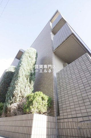 建物外観　シンプルで洗練されたデザインが毎日の暮らしに心地よさをプラス