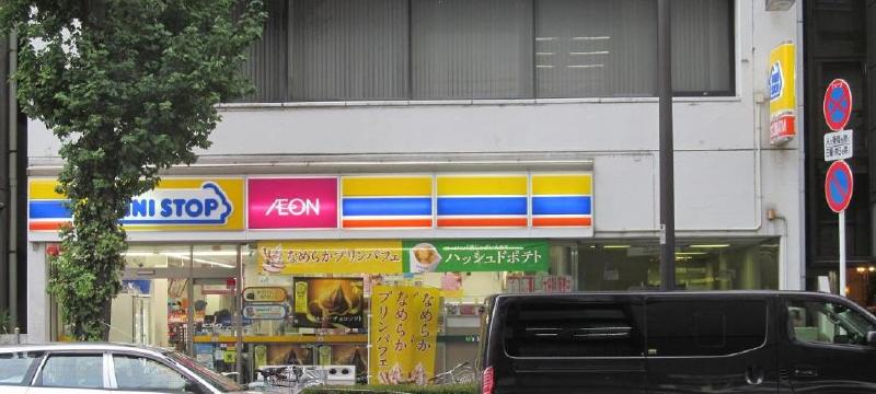 コンビニ　コンビニ（コンビニ）まで150m