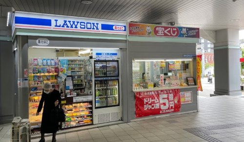 コンビニ　ローソン HB阪神大石店（コンビニ）まで392m