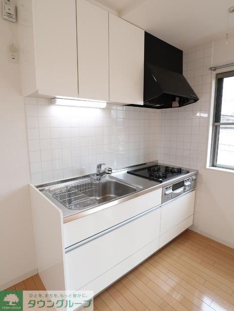 キッチン　※別部屋参考写真
