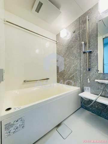 バス・シャワールーム　同マンション別部屋　参考写真