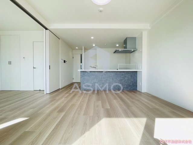 居室・リビング　同マンション別部屋　参考写真