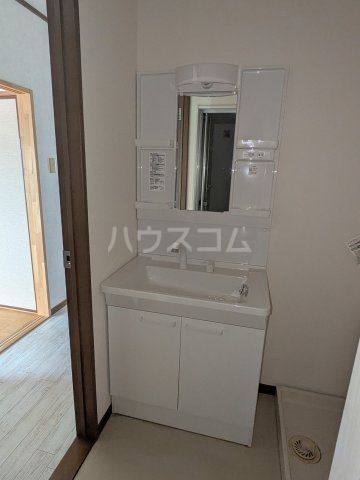 ラサタIIの内装写真