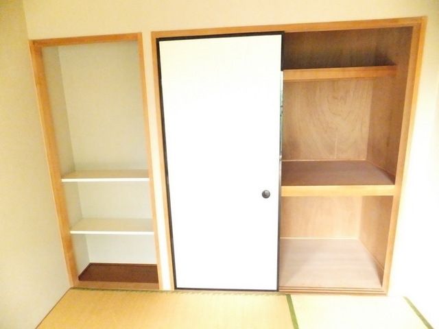 その他設備　★　押入れ　★