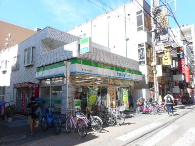 コンビニ　ファミリーマート新小岩一丁目店（コンビニ）まで268m