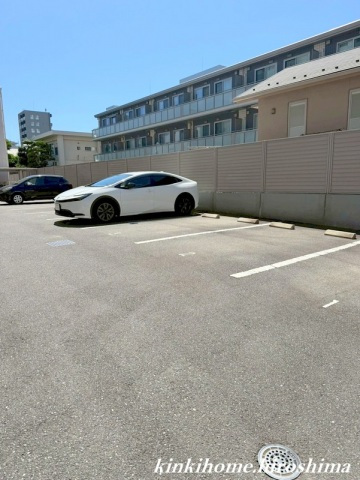 駐車場　写真は参考写真です。現況を優先してください。