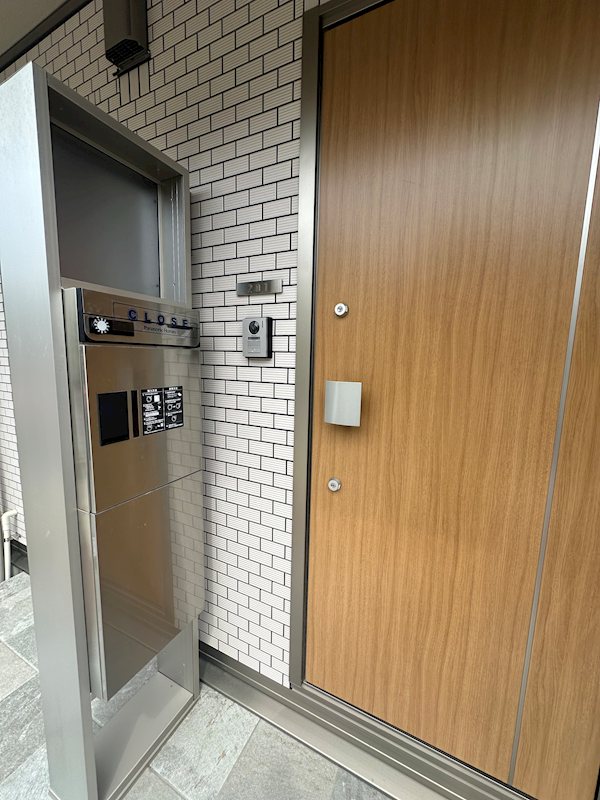 エントランス　前回募集時の写真です。