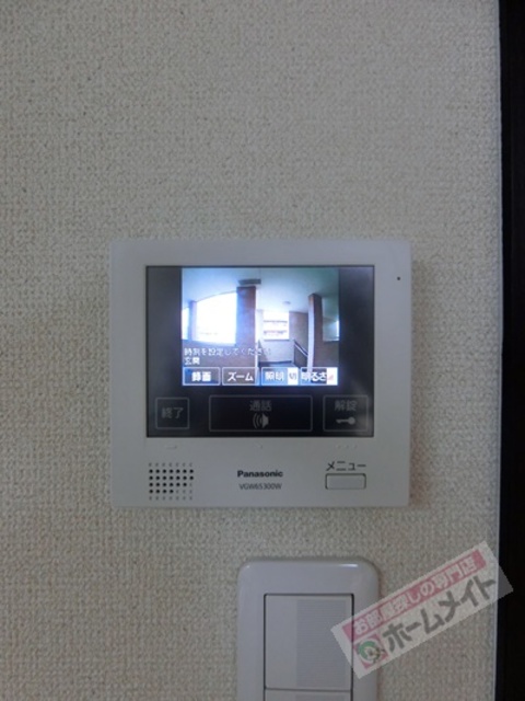 セキュリティ　カラーモニターホンで来訪者を確認できます♪